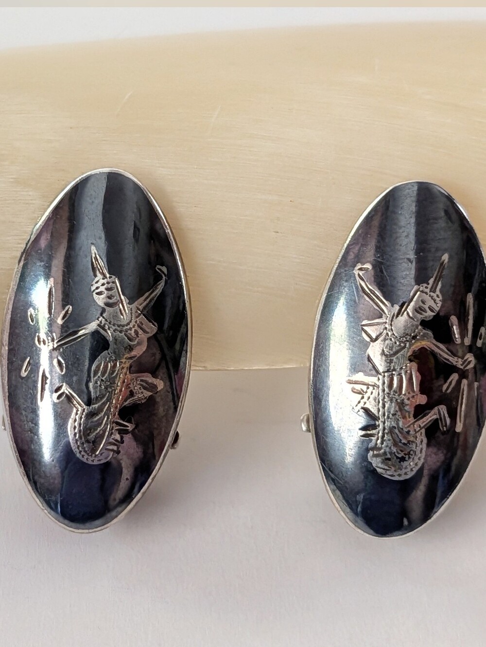 1940s Vintage Siam Sterling Silver Niello Clip On Earrings with Dancer Design